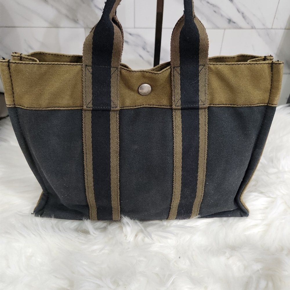 💚🔹️HERMES 🔹️TOTE BAG | TOTE BAG COLORS BLACK & ARMY GREEN W/ COA - Picture 6 of 17